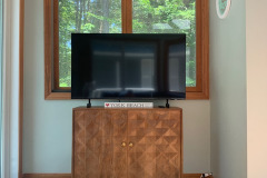 52-SPRUCE-ST-TV-IN-LIVING-ROOM