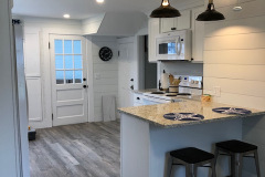 80-MAIN-ST-BREAKFAST-BAR-KITCHEN-DINING-1